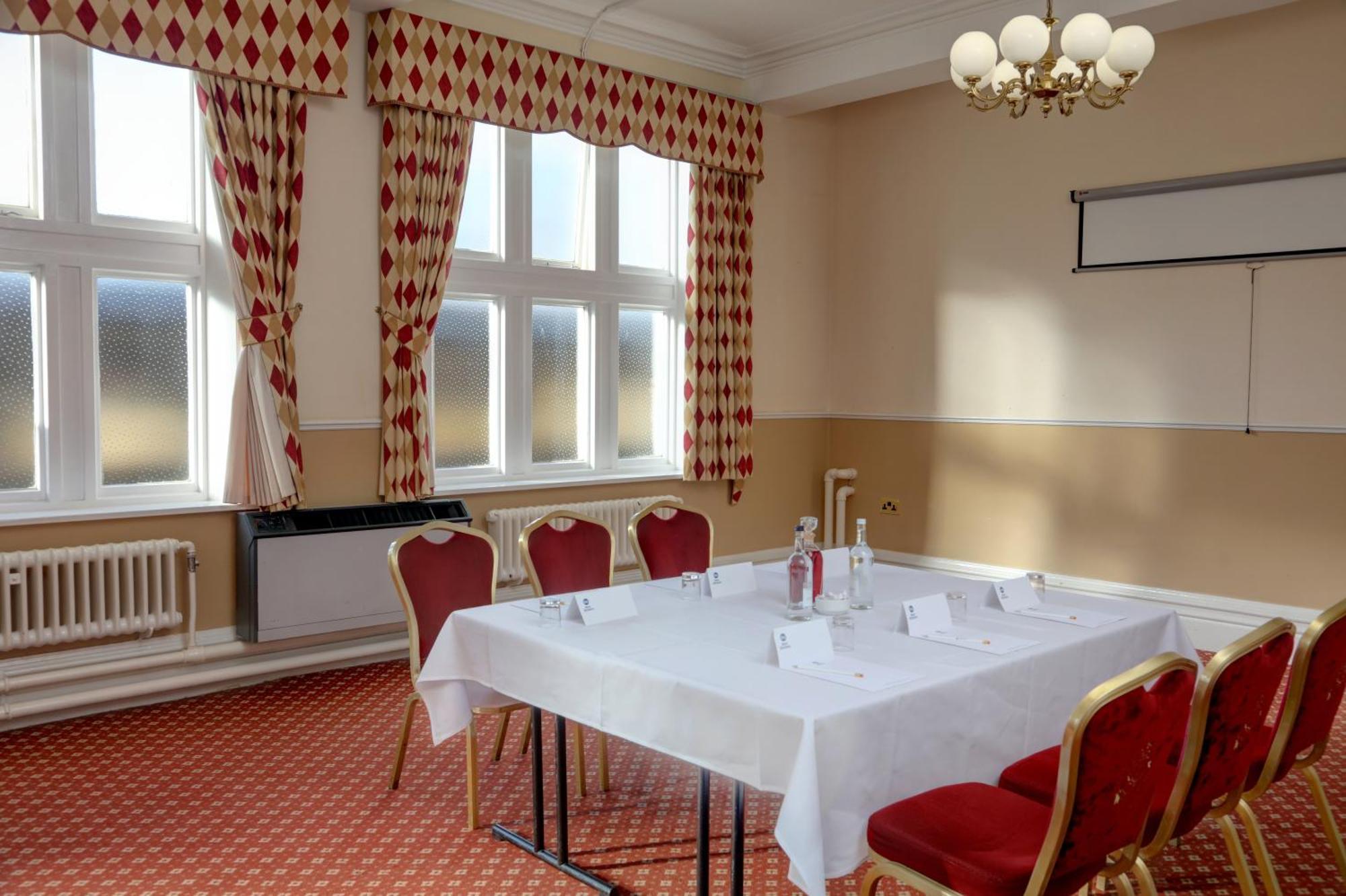 Crewe Arms Hotel Dış mekan fotoğraf