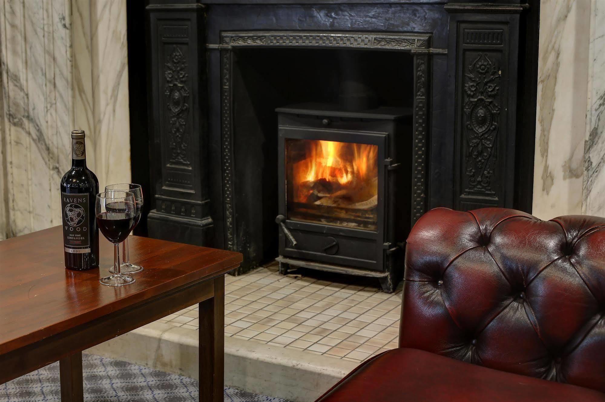 Crewe Arms Hotel Dış mekan fotoğraf