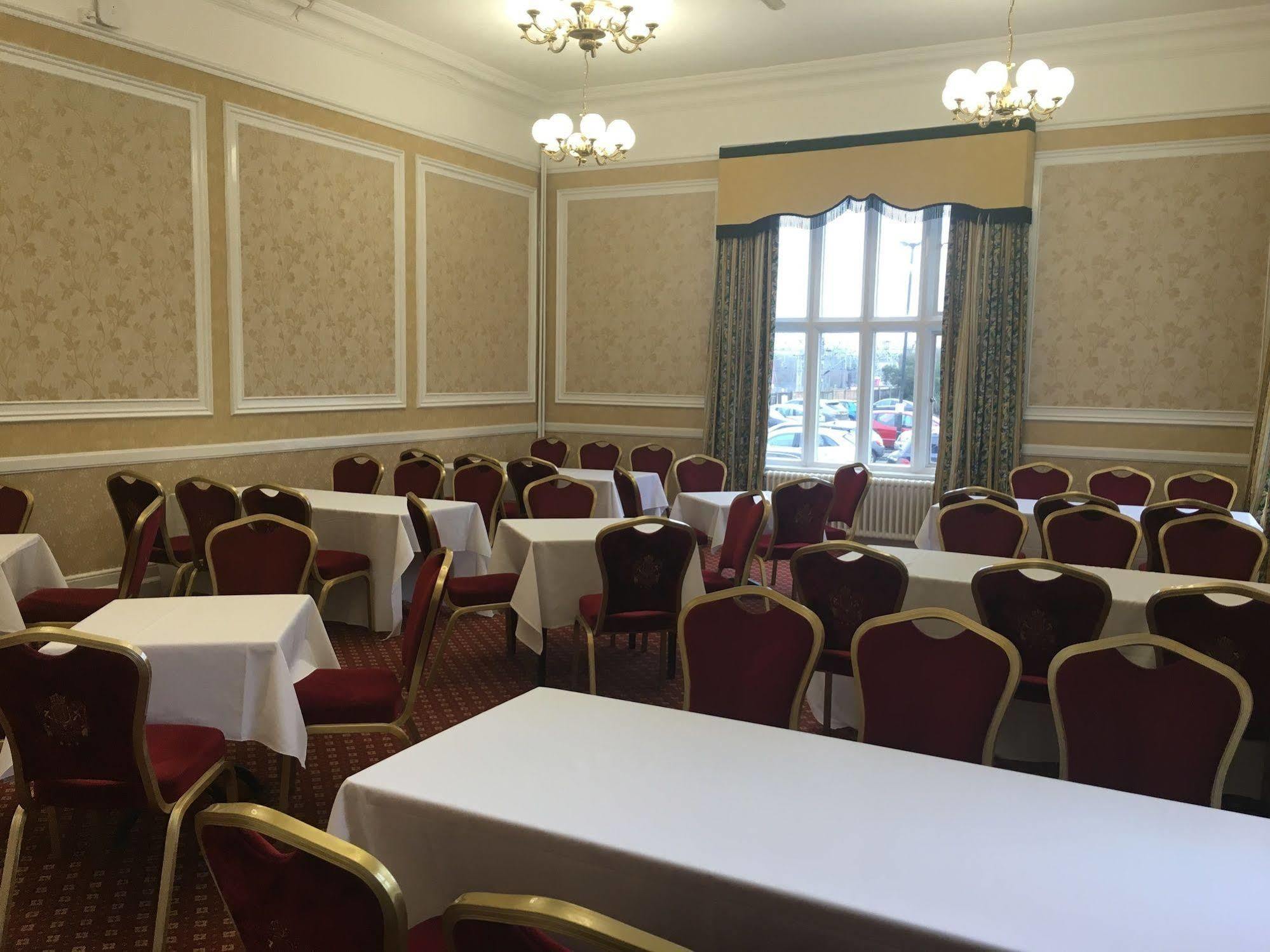 Crewe Arms Hotel Dış mekan fotoğraf